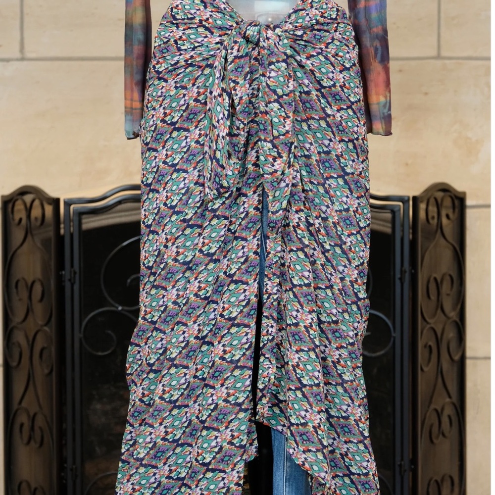 Sarong NWT